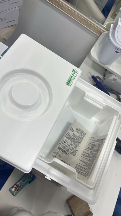 Продам контейнер для дезинфекций