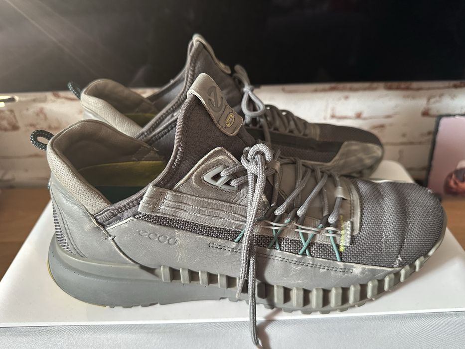 Adidasi Ecco din piele