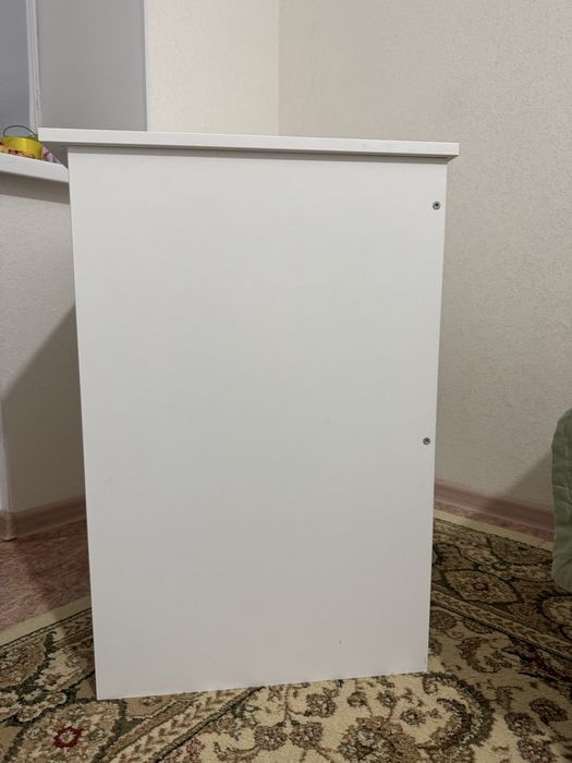 Продам парту от икеа.