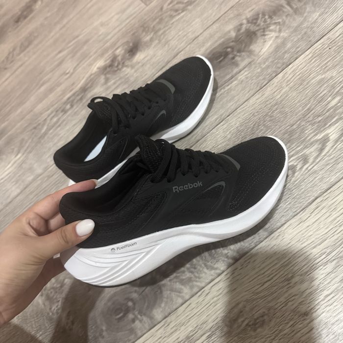 Кроссовки Reebok