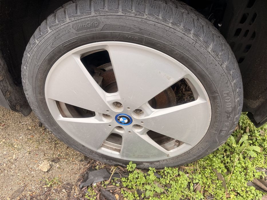 Джанти с зимни гуми bmw i3