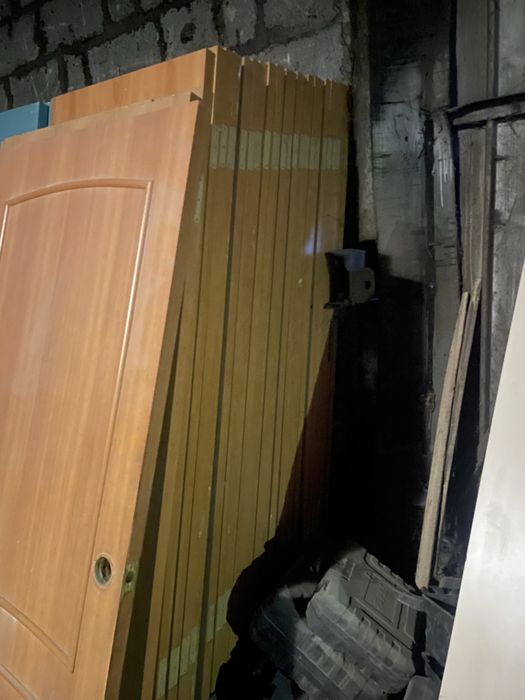 Продам двери б/ у