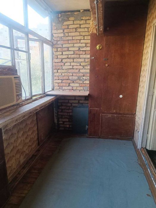 Продаю квартиру.2\4\9 ЮНУСАБАД - 4
Шохсорой,обший коридор