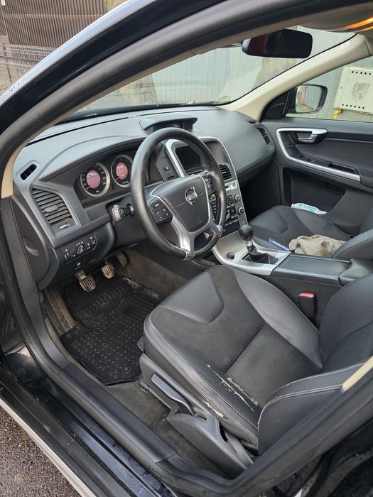 VOLVO XC60 2012 — imagine 4