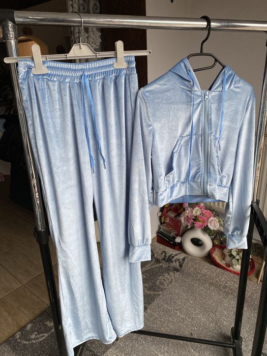 Trening din catifea Juicy nou nout S