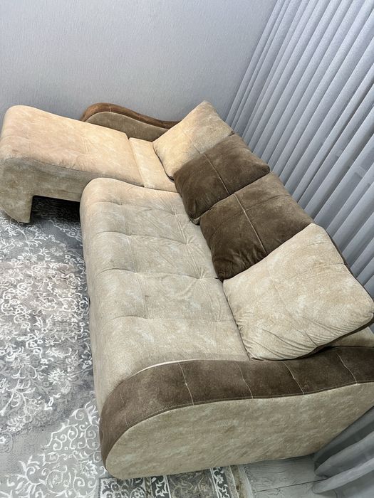 Диван в хорошем состоянии