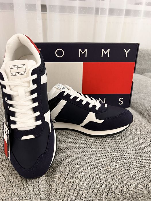 Adidasi Tommy Jeans marime 43
