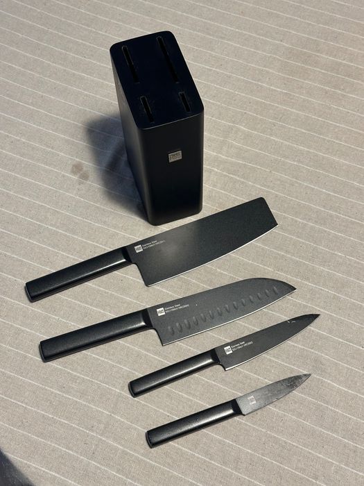 Set Cuțite din Xiaomi HuoHou, 4 buc, negru