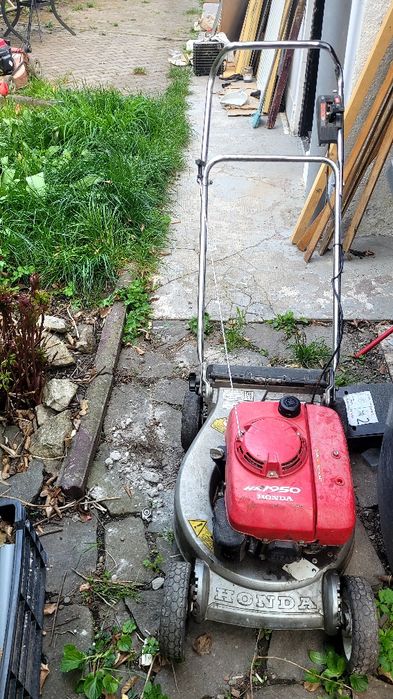 Vând scule grădina