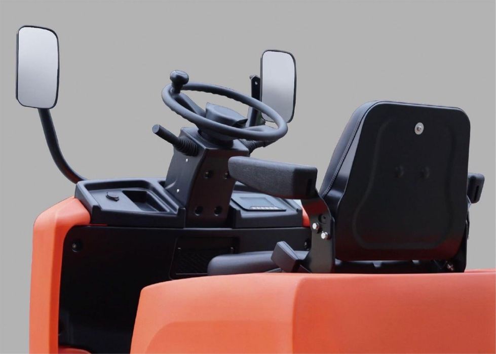 Электричкий тягач