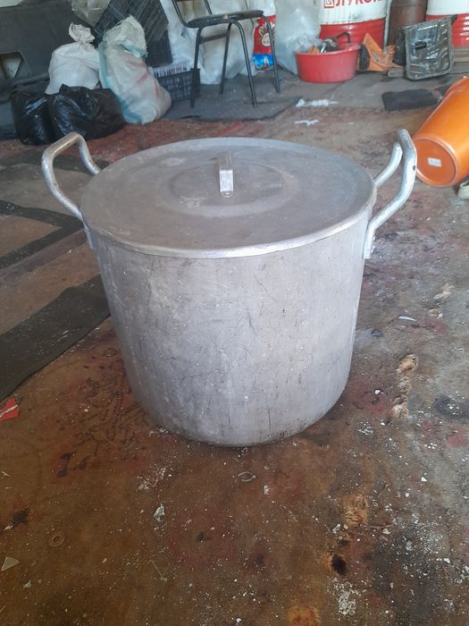 Продам алюминевые кастрюли