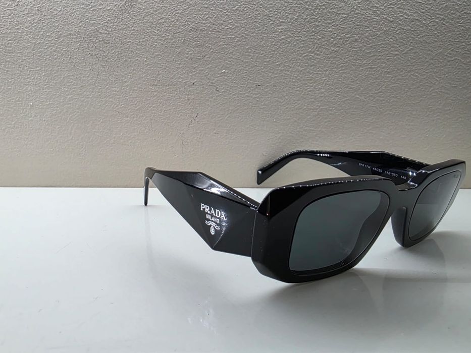 Ochelari Prada noi cu cutie