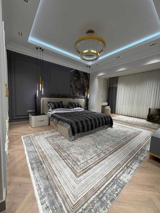 4-комн. в "Банковском доме", 180 м², центр, полностью укомплектована `