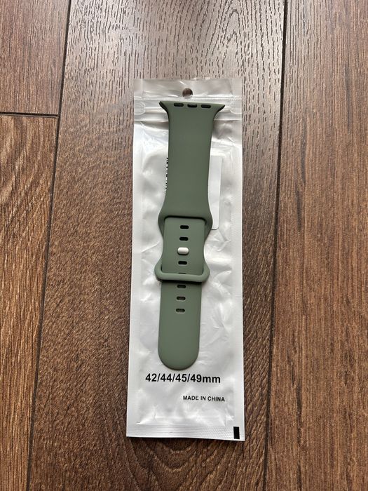 Силиконова каишка за iWatch - нова