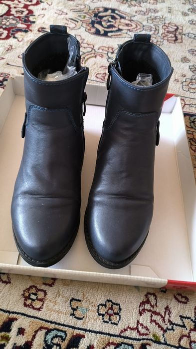 Продам кожаные сапоги, размер 37