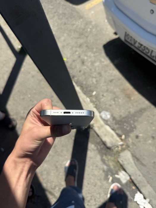 Iphone 15 pro 128gb ZAA ideal