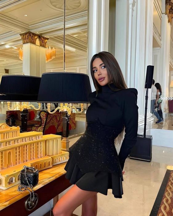 Дамска къса черна официална рокля