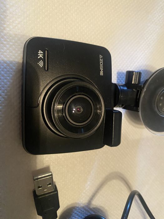 Camera auto Azdome 4K