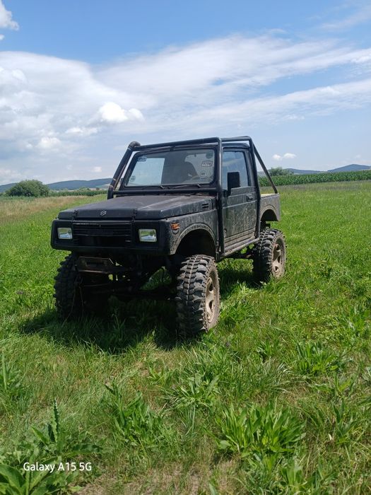 SUZUKI Samurai