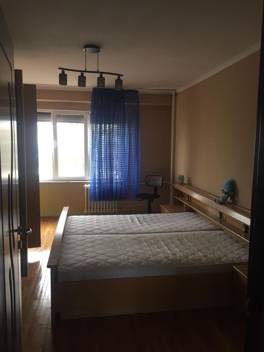 Închiriez apartament 3 cam in Cantemir 350Euro