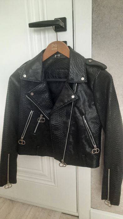 Куртка косуха женская