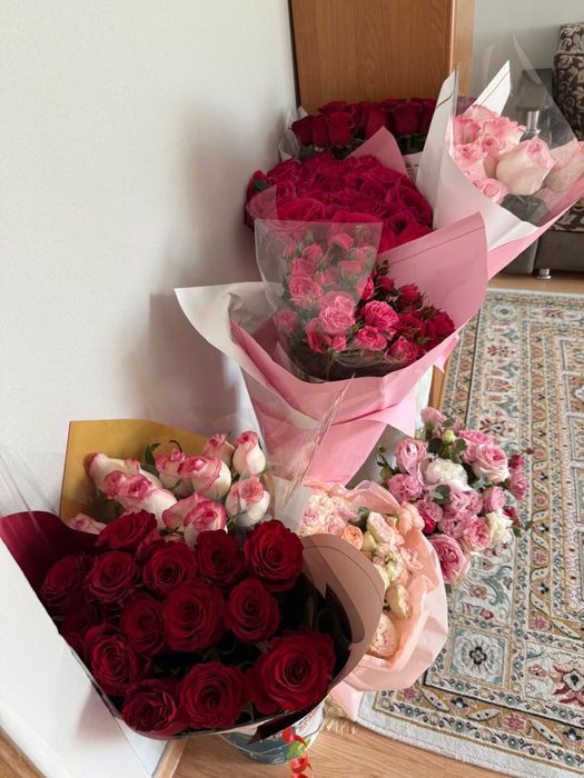 Цветы свежие, цена договорная