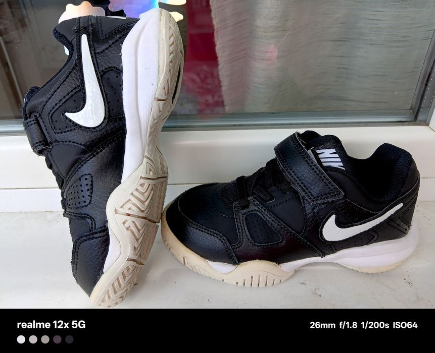 Дишащи маратонки Nike