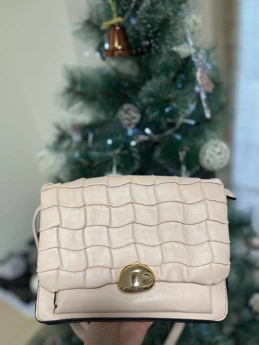 Чанта с дълга дръжка