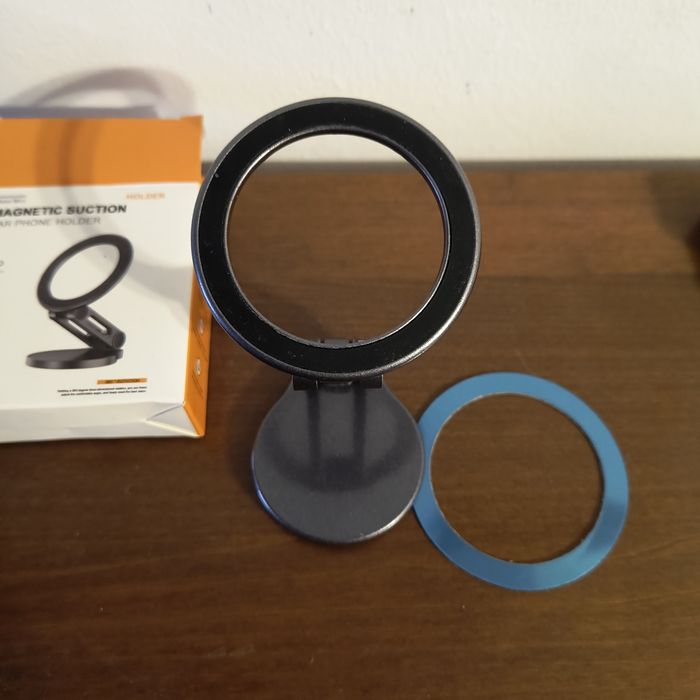 Suport magnetic telefon mobil