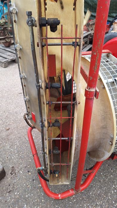 Вентилаторна пръскачка 700