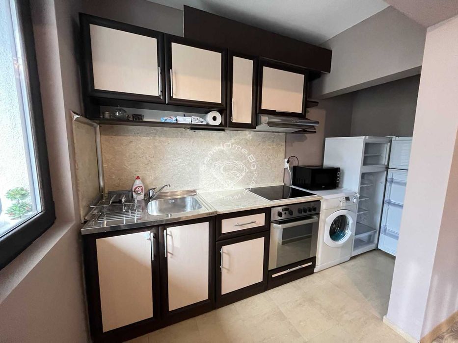 Дава се под наем Двустаен апартамент в Варна, Окръжна болница - 65 кв.м за 459 € - Снимка #2