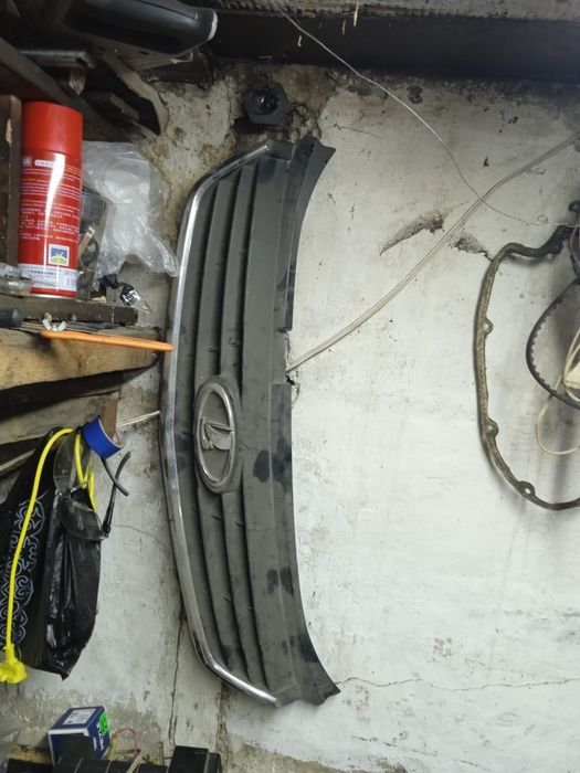 Продам пластик на лада гранта приора.