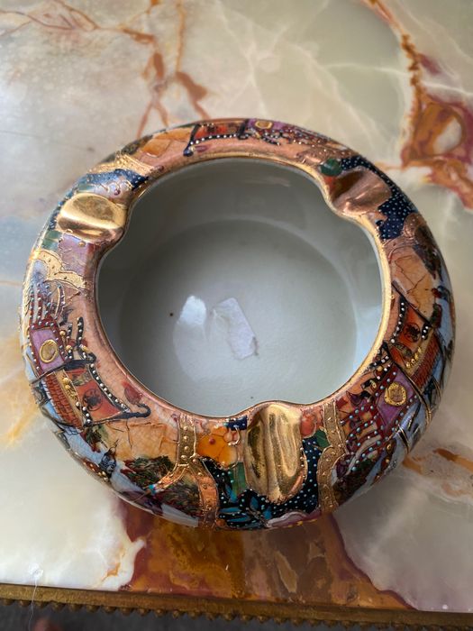 Голям пепелник Японски порцелан SATSUMA