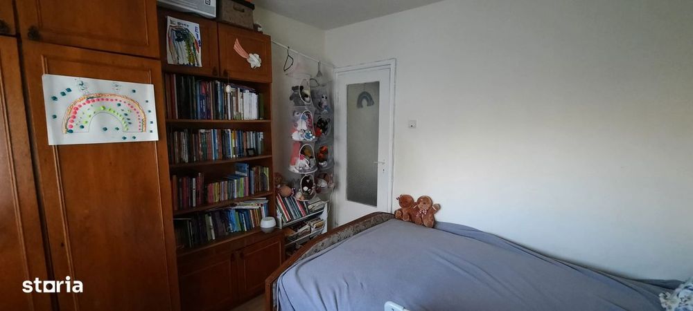 Ap 2 camere de vânzare, cart. Rogerius