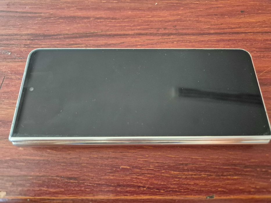 Telefon Samsung Z Fold 4 defect