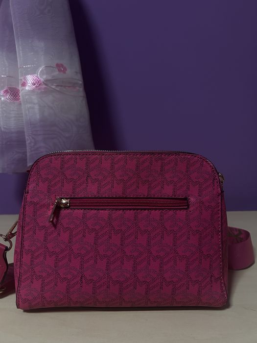 Дамска розова чанта