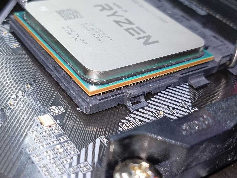 Продам мастерскую плату ASUS AM4