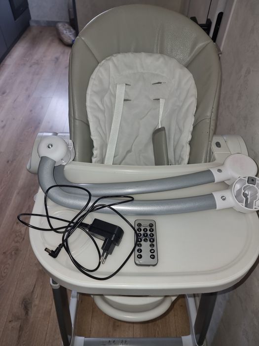 Стульчик для кормления от фирмы.. MaribeI