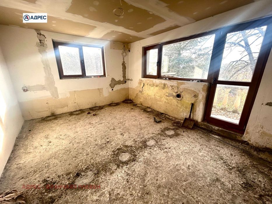 Продава се Къща в Враца, Студентски град - 200 кв.м за 767 €/кв.м - Снимка #9