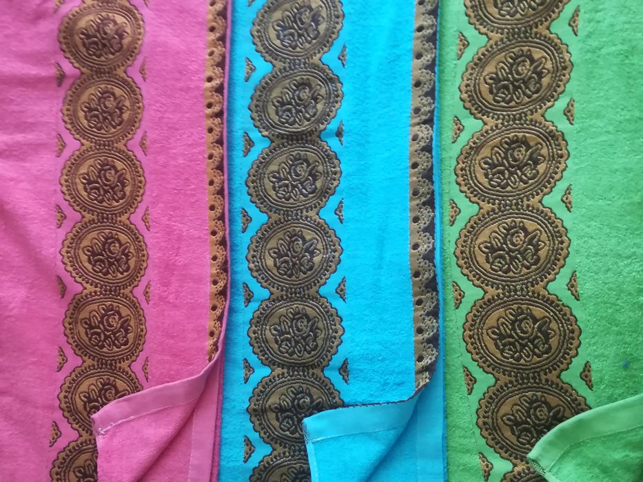 Полотенца махровые