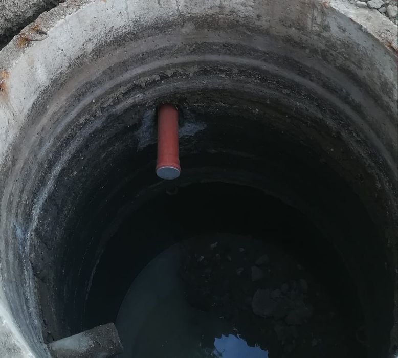 Копаем траншей , Септик,туалет,ямы