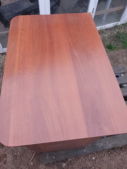 Продам стол компютерный