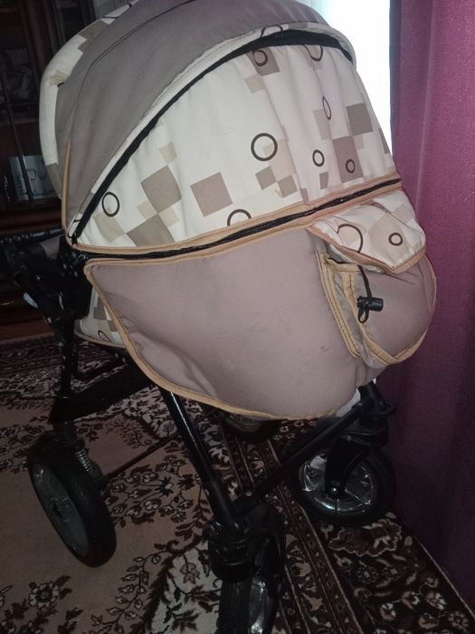 Продам коляску зима-лето