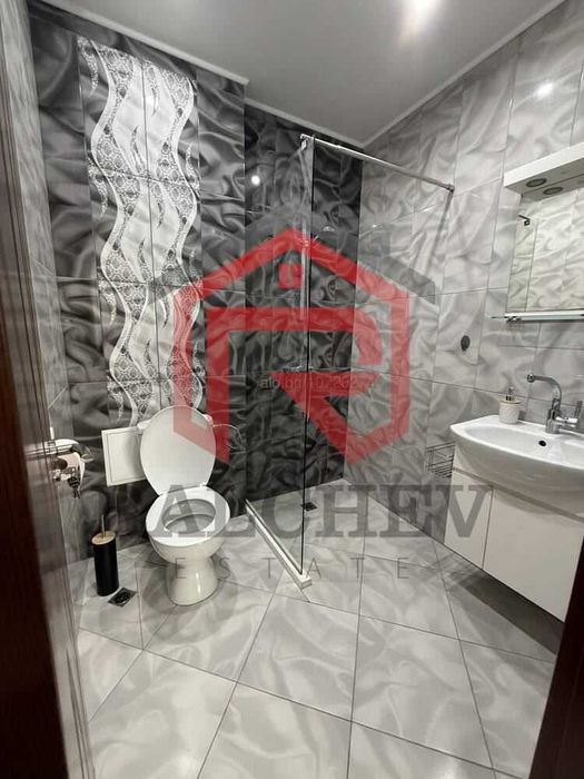 Дава се под наем Тристаен апартамент в Варна, Възраждане 3 - 107 кв.м за 510 € - Снимка #10