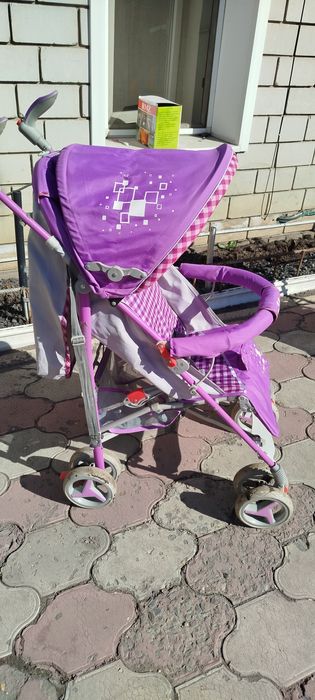 Коляска прогулочная