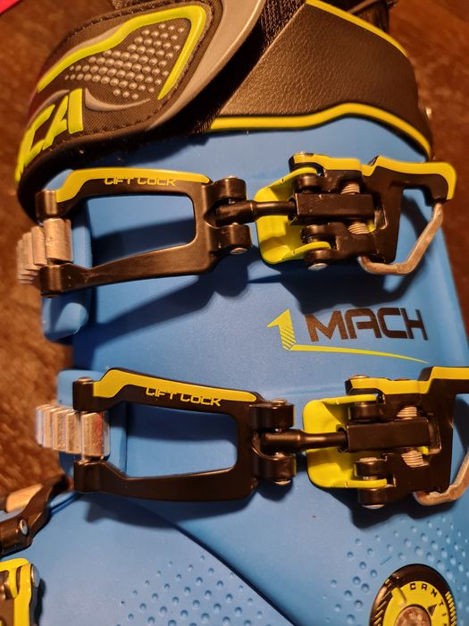 Tecnica mach1 LV 120 flex