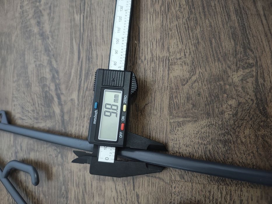 Șubler cu afișare digitală