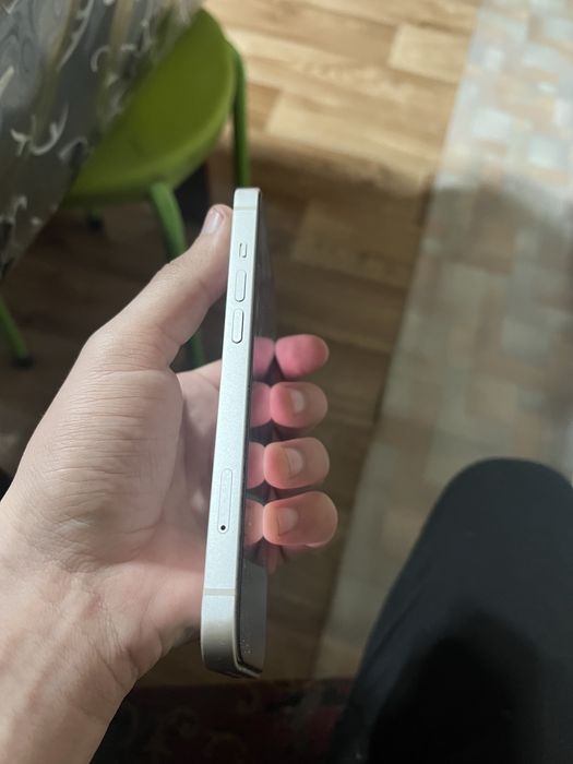 Продам iPhone 13 128 gb