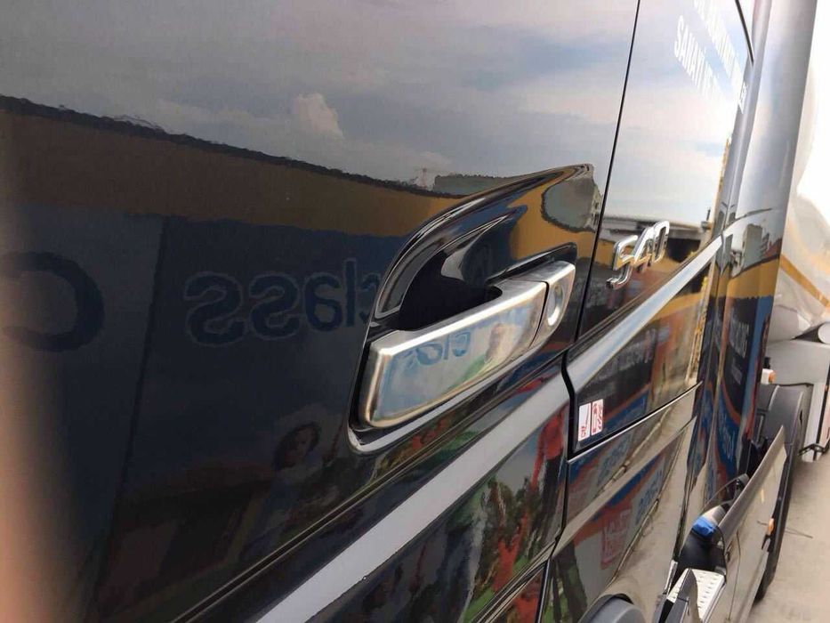 Комплект декорация за дръжка врата на Волво Volvo FH4 2013+
