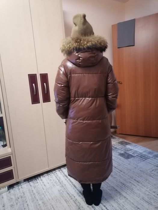 Продом зимный куртка отличном состаяние